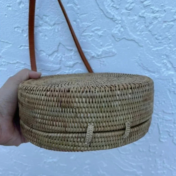 Pink Haley Rattan and Leather Strap Handmade with Love Bodybag Multicolor - Picture 9 of 16